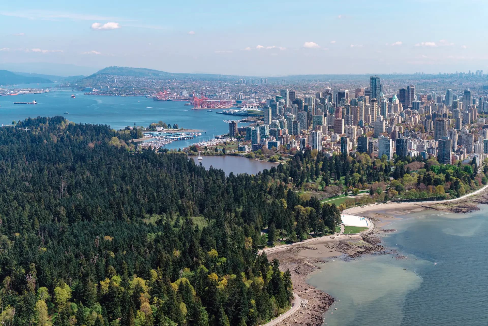 Plan the ultimate 14-night RV road trip from Toronto to Vancouver with Imoova for just $1/day, including top stops, tips, and up to $750 fuel reimbursement.