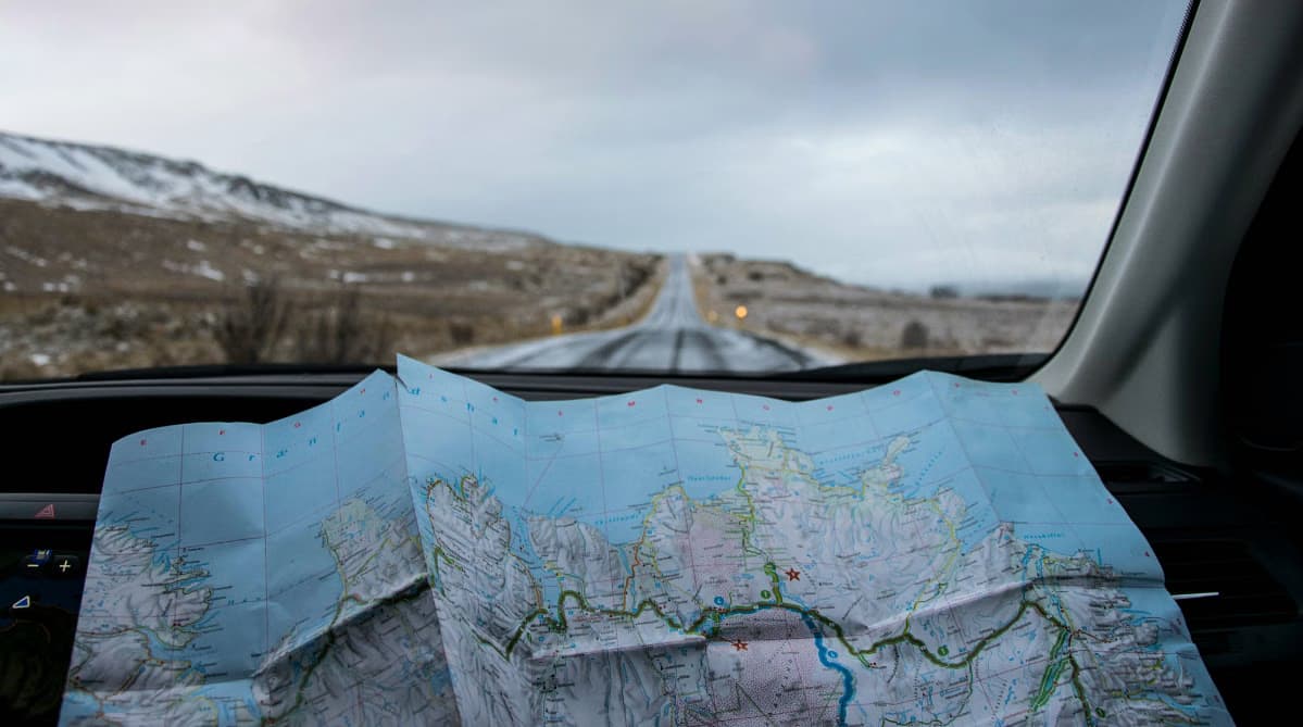 Planning an international road trip? Discover top tips for vehicle hire, visas, insurance, routes, and more in Imoova's essential guide.